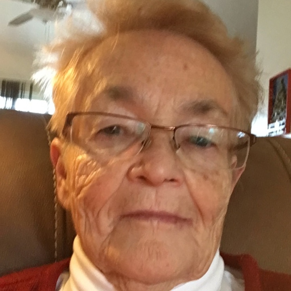 Meet your Posher, Cece